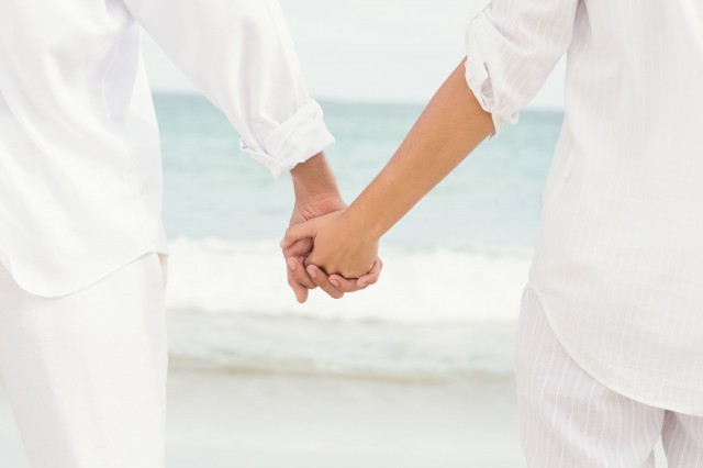 彼此对对方拥有信任感 才能成全一段真挚的感情