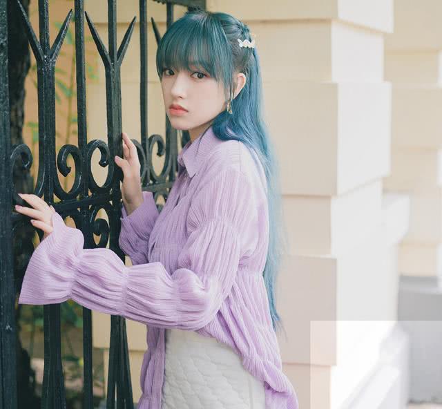 程潇为什么一直留短发？当看到她长发的样子，像漫画中走出来的美少女