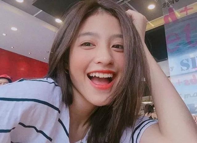 越南版广末凉子，平胸女孩也能性感和可爱！