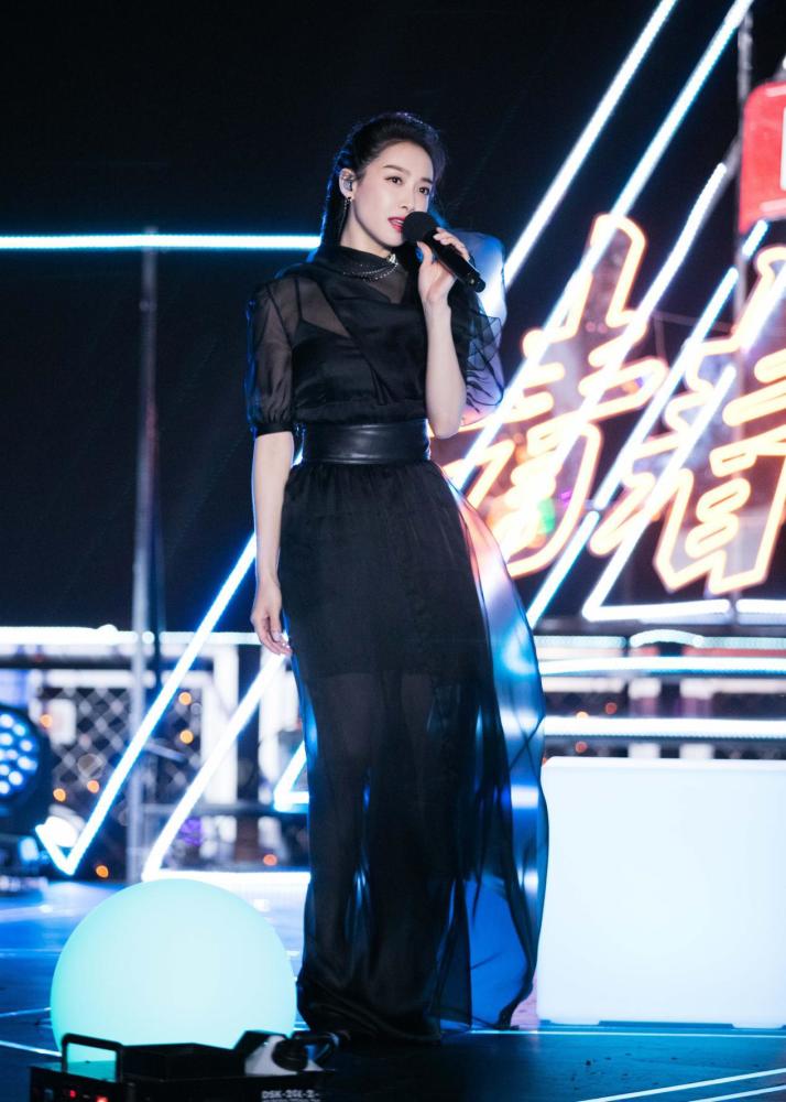 宋茜的“内衣带掉落”太厉害,一般人扛不住