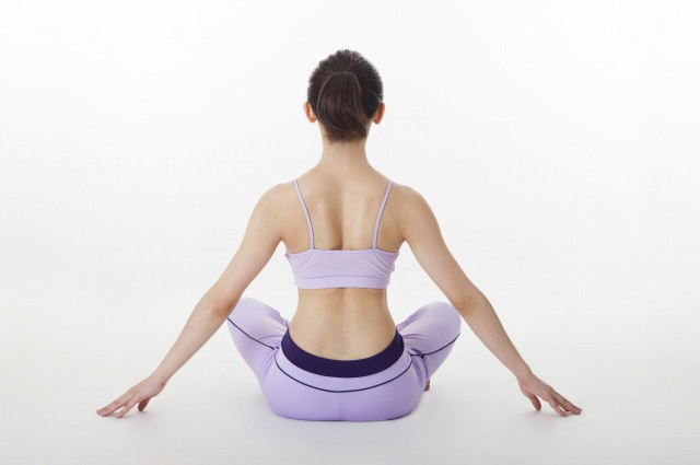 如何减掉腰两侧赘肉，原来方法如此简单