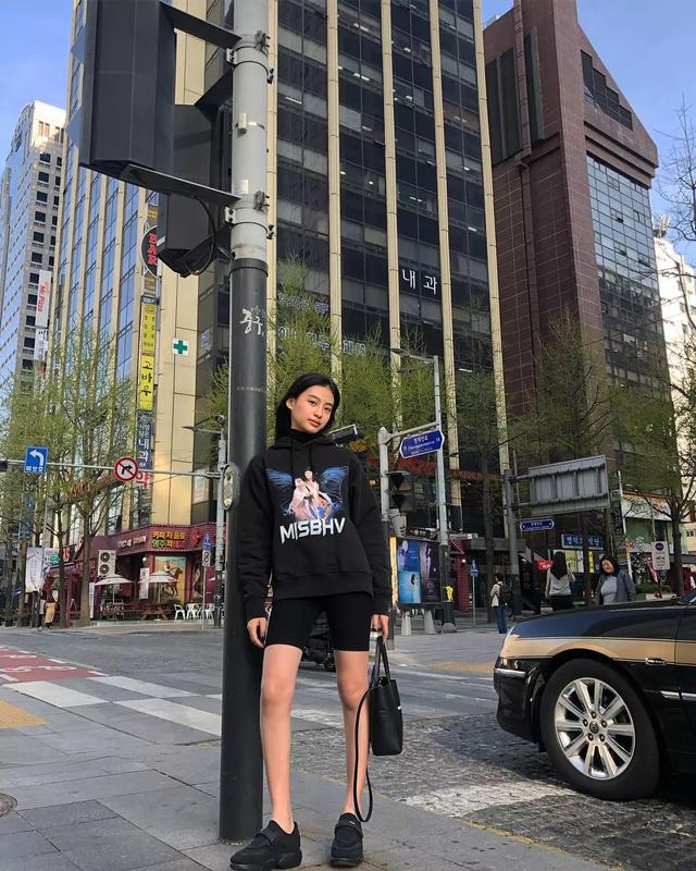 越南版广末凉子，平胸女孩也能性感和可爱！