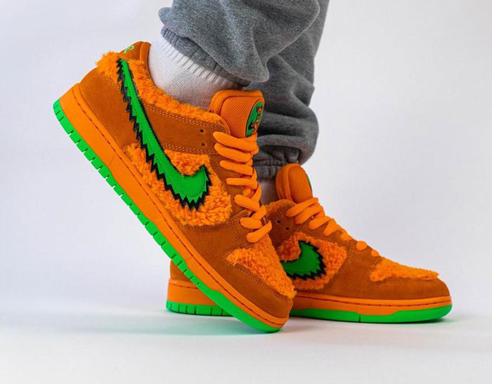 2020年耐克新鞋Grateful Dead和Nike SB Dunk Low联名橘色绿钩鞋款图赏 Grateful Dead和Nike SB Dunk Low联名橘色绿钩鞋款图赏