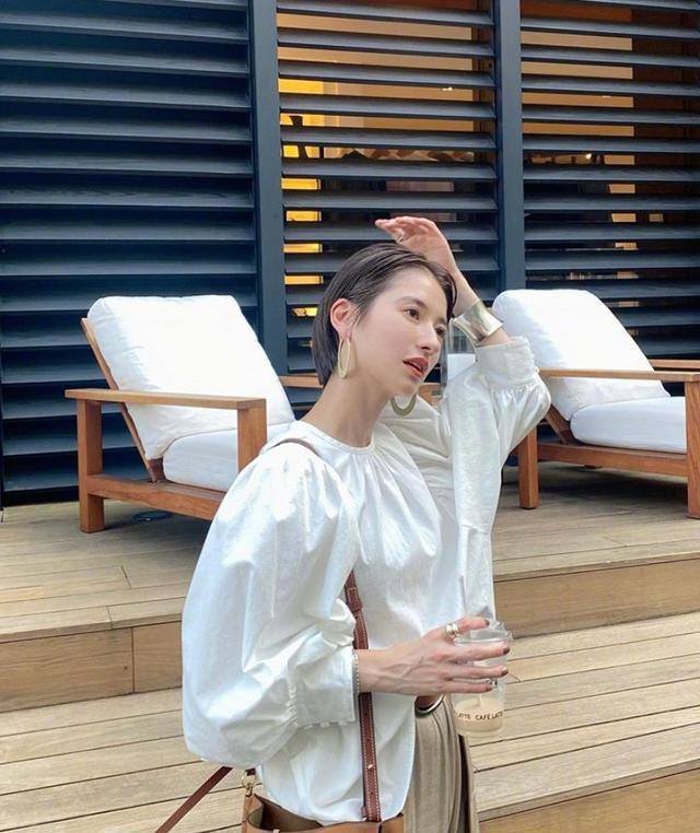 身高158却有170的气场，这位日本时尚博主的私服，完全抵挡不住