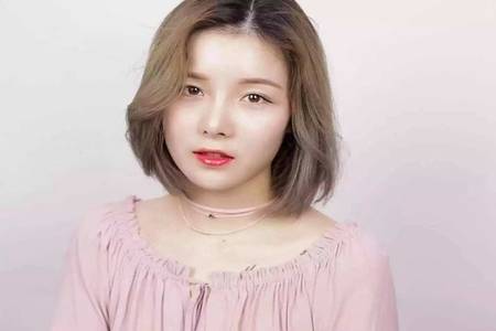 3、40岁女人短发发型，气质优雅的五款发型款式