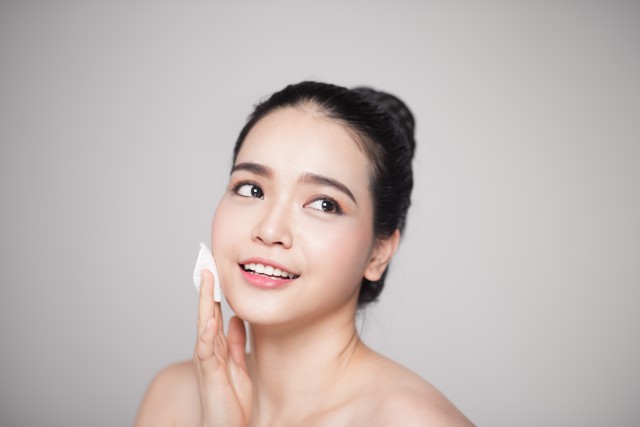 化妆棉怎么用,不少人都用错了