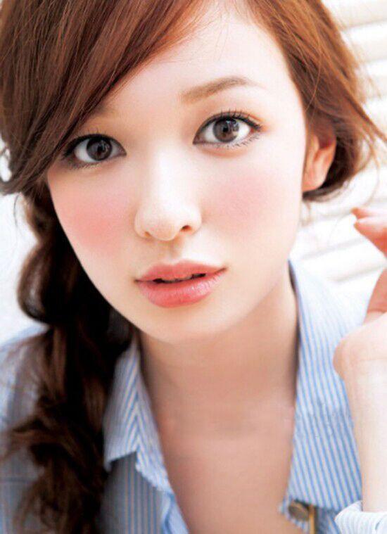 为什么日本女孩比国人更有辨识度?从妆容到穿搭,比我们精致太多