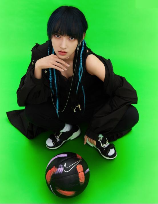 长了一张娃娃脸,穿衣风格却很御姐,你喜欢这样的程潇吗?