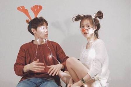 恋爱辅助器:征服恋人让感情升温4种暧昧动作超实用