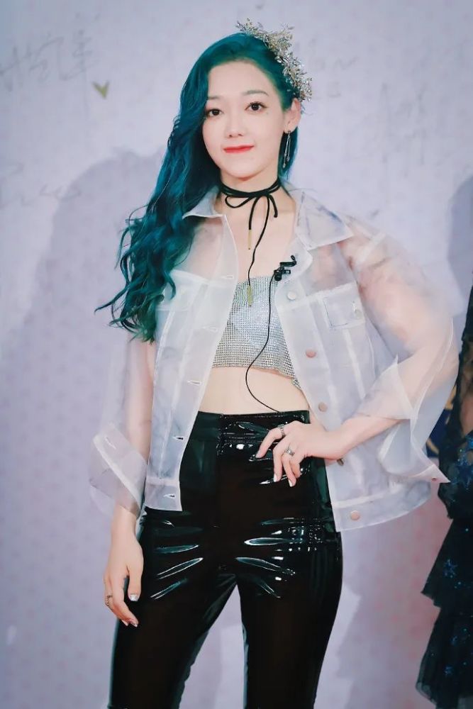 这3款“漫画发色”今年太火了！尤其第一款，黄黑皮换上都超显白