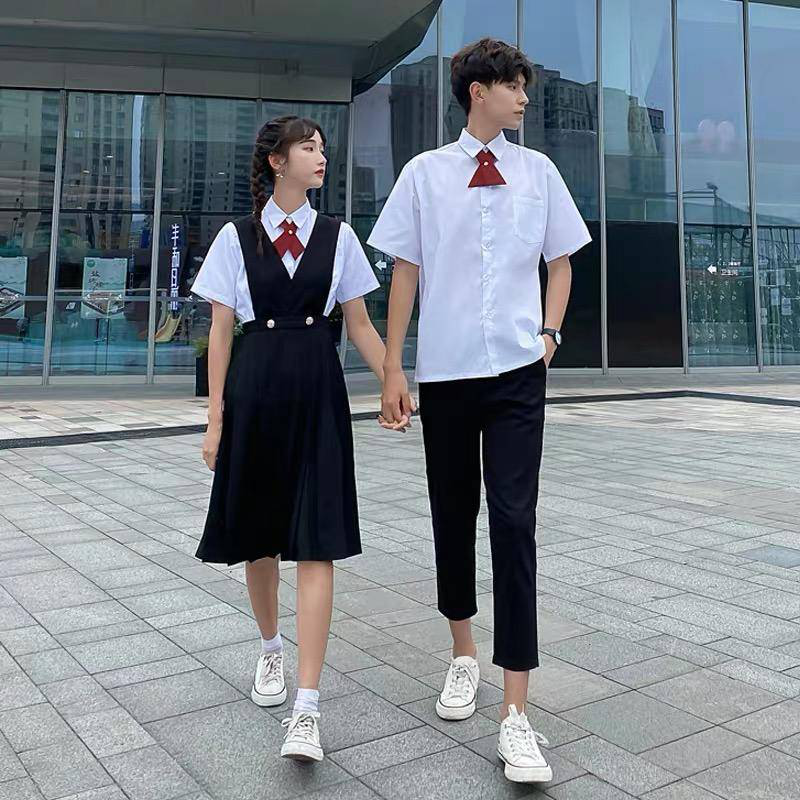 轻熟毕业季搭配让你秒变校园女神,留下最为美好的回忆