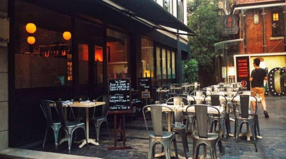 法国女人之所以穿衣浪漫?就是因为她们时刻强调这几个点