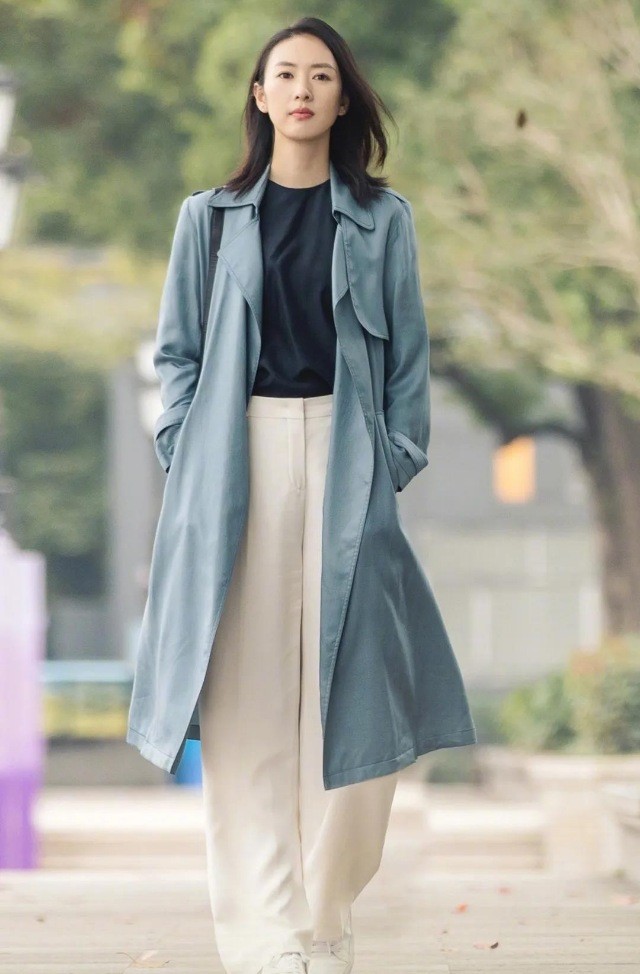 秋天不管裙子还是裤子，温柔好看才叫“会穿”，一起来看这些真人示范吧