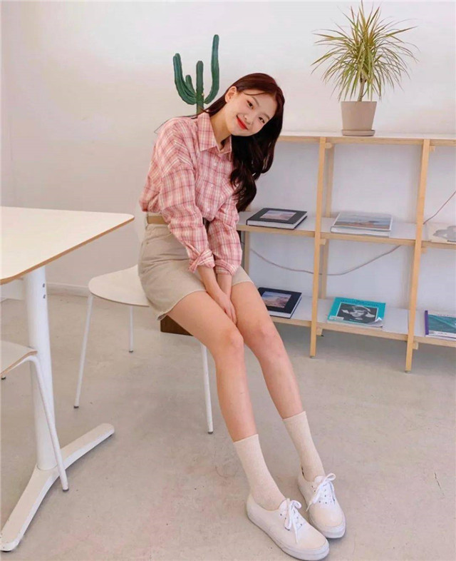 夏天太闷热？推荐这种“氧气感”搭配，百搭亮眼又清凉