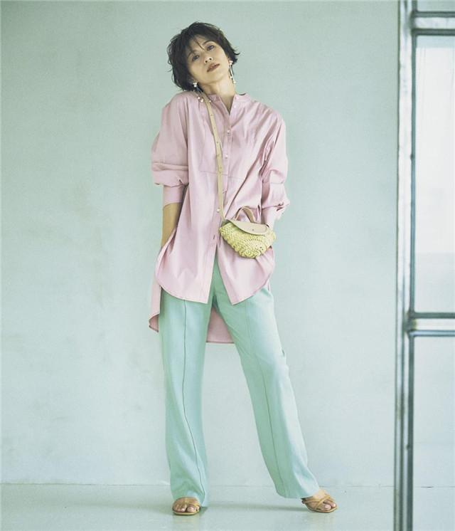 40岁女人不宜穿粉色？日本女人不仅穿出知性，而且还超减龄