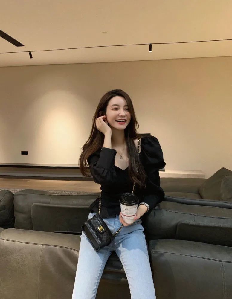 张大奕太会穿，看了这件“布条”裙后才知道时尚博主的真实力