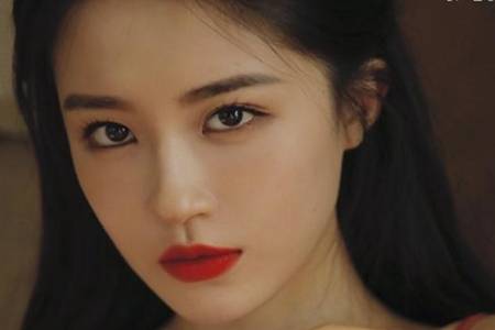 圣罗兰28号小金条是什么色 YSL28号小金条怎么样要多少钱