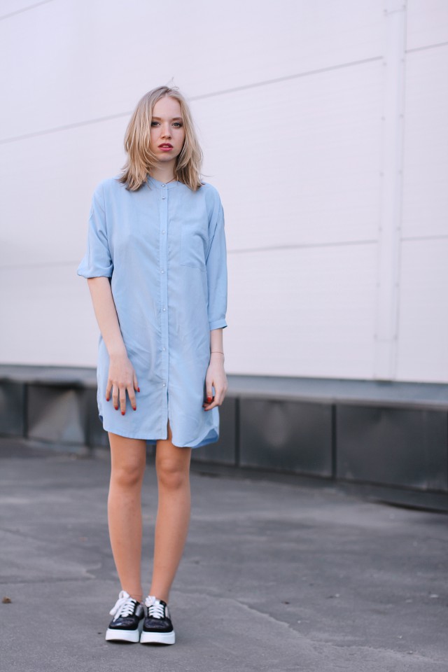 女生秋季衬衫搭配 穿对了时髦又高级