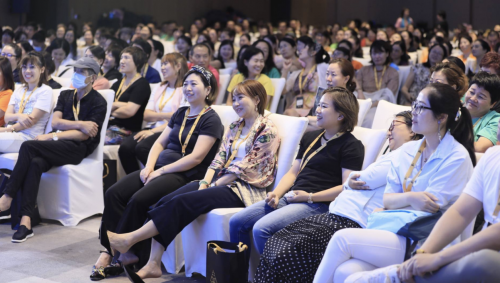 换个角度看待夫妻之间的对与错?钟缮夤的话引人深思