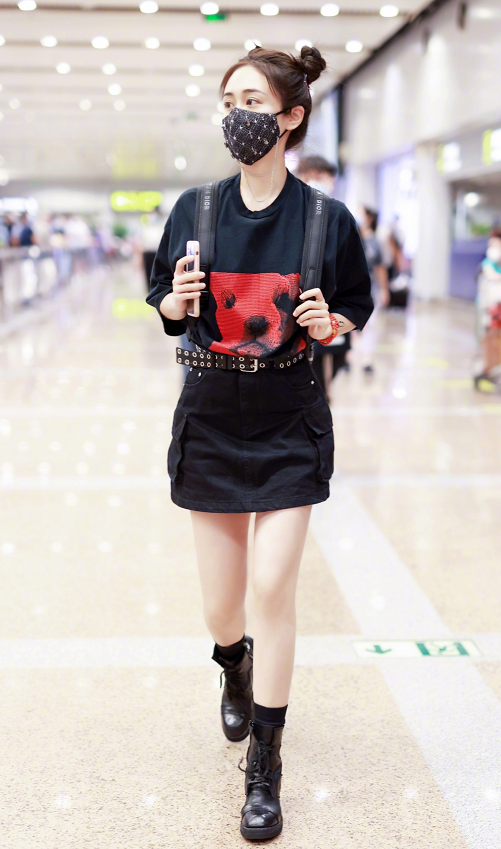 牛仔怎么穿好看？搭配看这几个单品让你秒变气质GIRL！