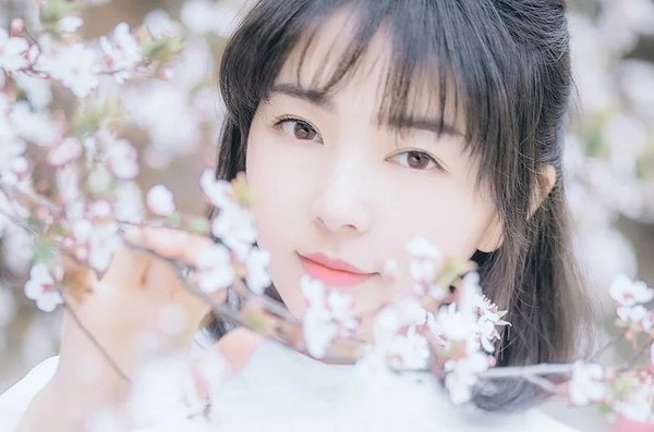 我和一个三十岁少妇的真实故事 那一夜暧昧的气氛让人沉醉