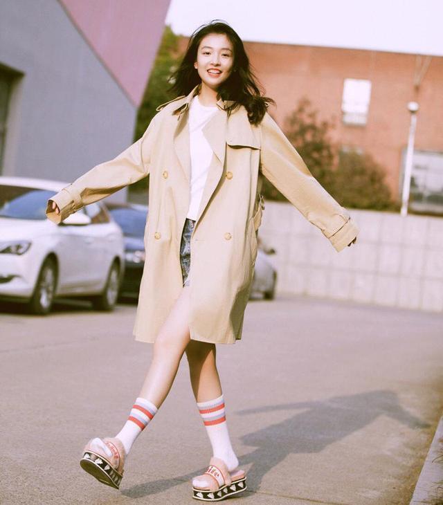 初秋10款百搭风衣，短款显高，长款显瘦，女生提气质必备！