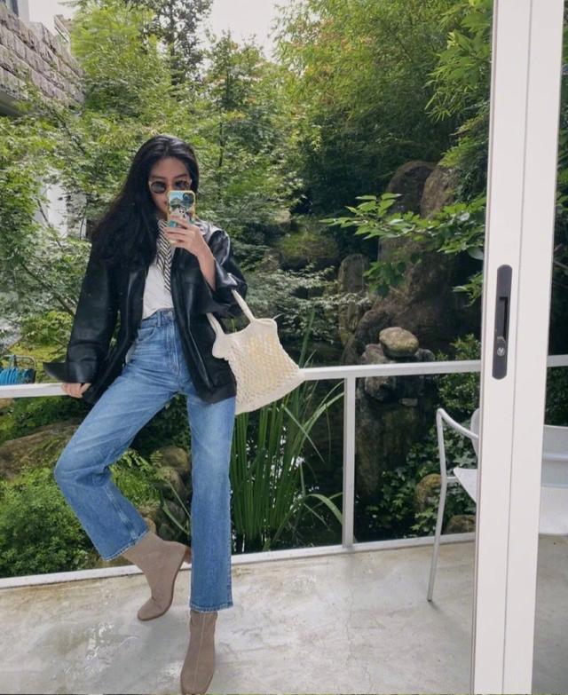 杨采钰初秋穿搭合集,独具南法风格气质太浪漫了