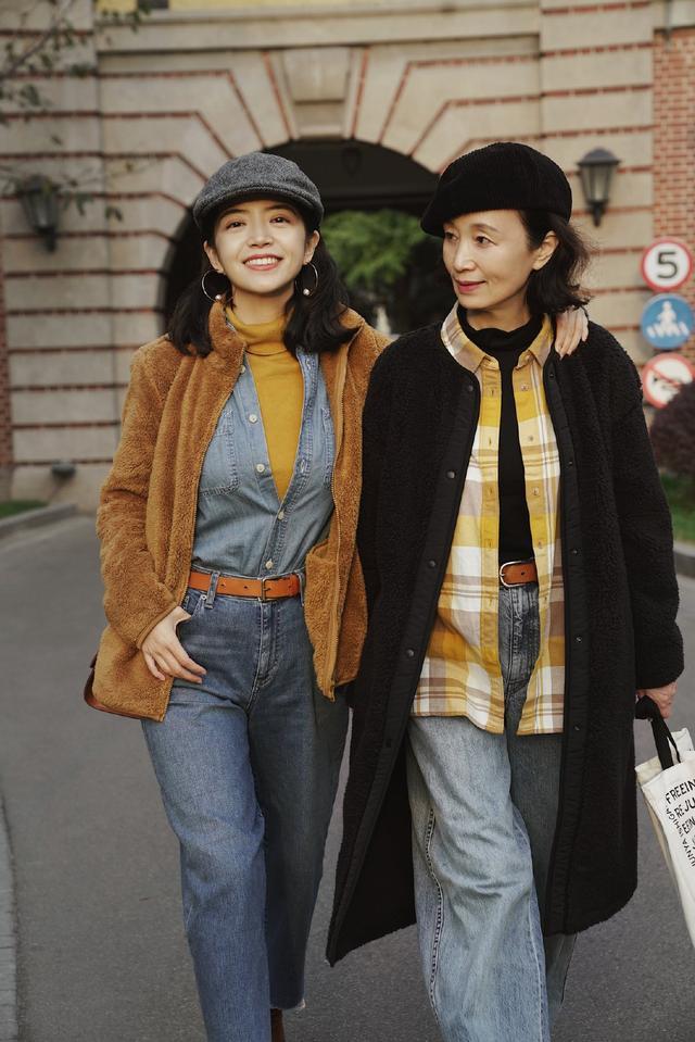 如何将普通衬衫穿出高级感？教你4种“叠穿”方法好看还时髦