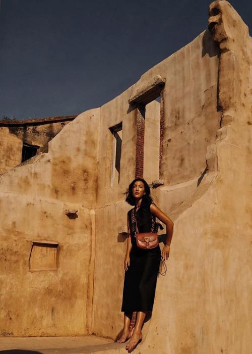 台湾第一网红走红时尚圈,屡获奢侈大牌青睐,拍广告都像杂志大片