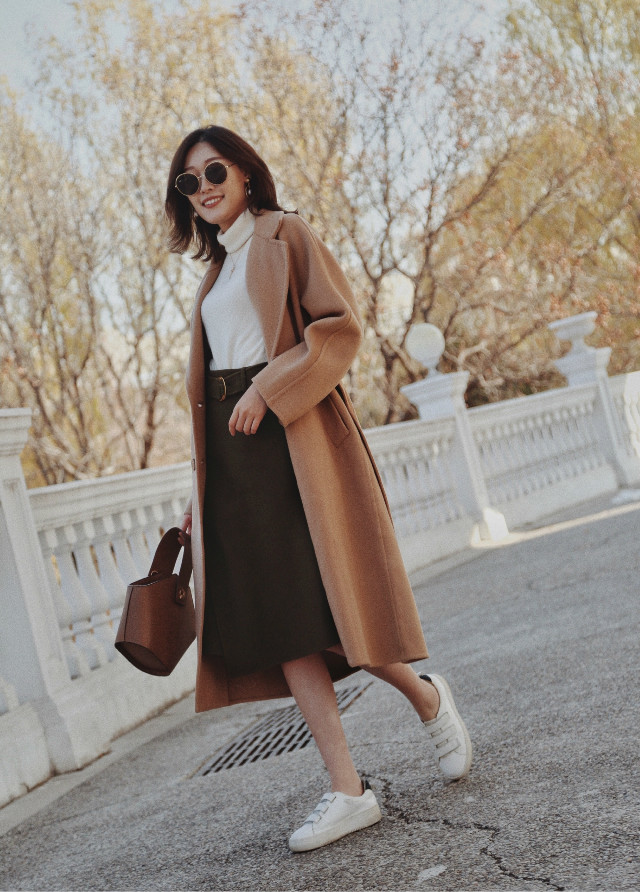 小个子穿长裙要学着搭配这几双“平底鞋”,时髦显高爱了爱了