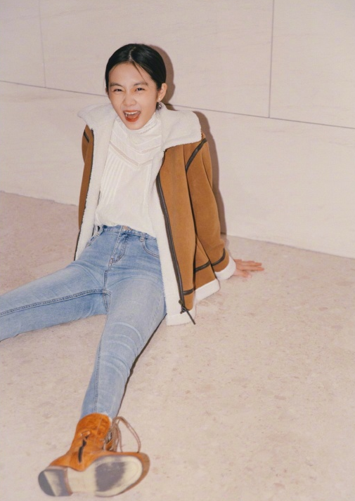 黄多多逆袭式长大，14岁还原孙莉黄磊年轻高颜值，老妈没白退圈