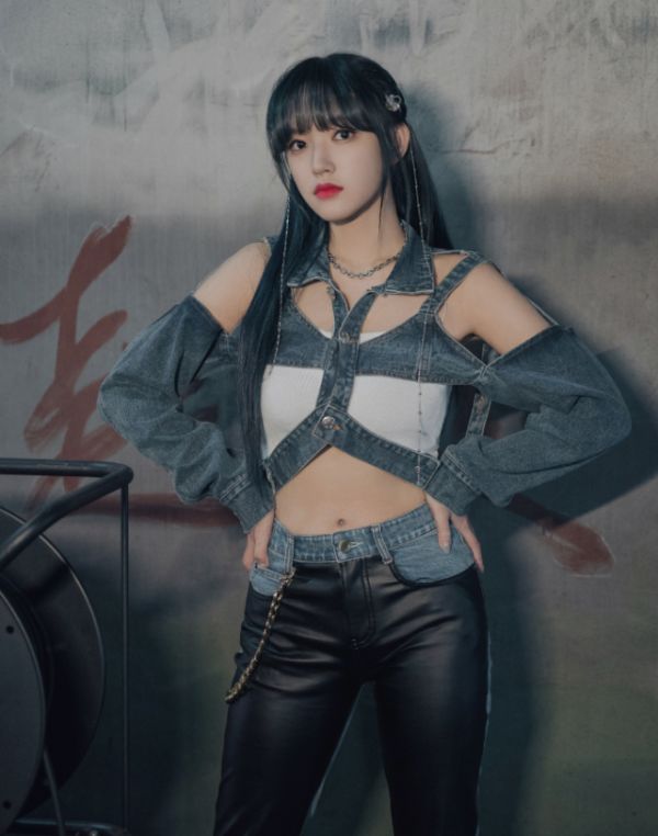 还揪着程潇粗腿不放?当她穿上“阴影裤”之后:腿型成直男最爱