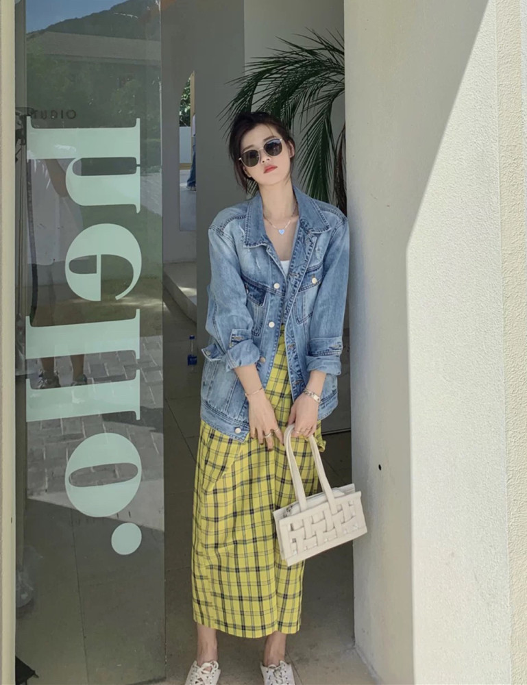 秋季日常出街LOOK尽显摩登前卫范儿，带你轻松演绎女性魅力