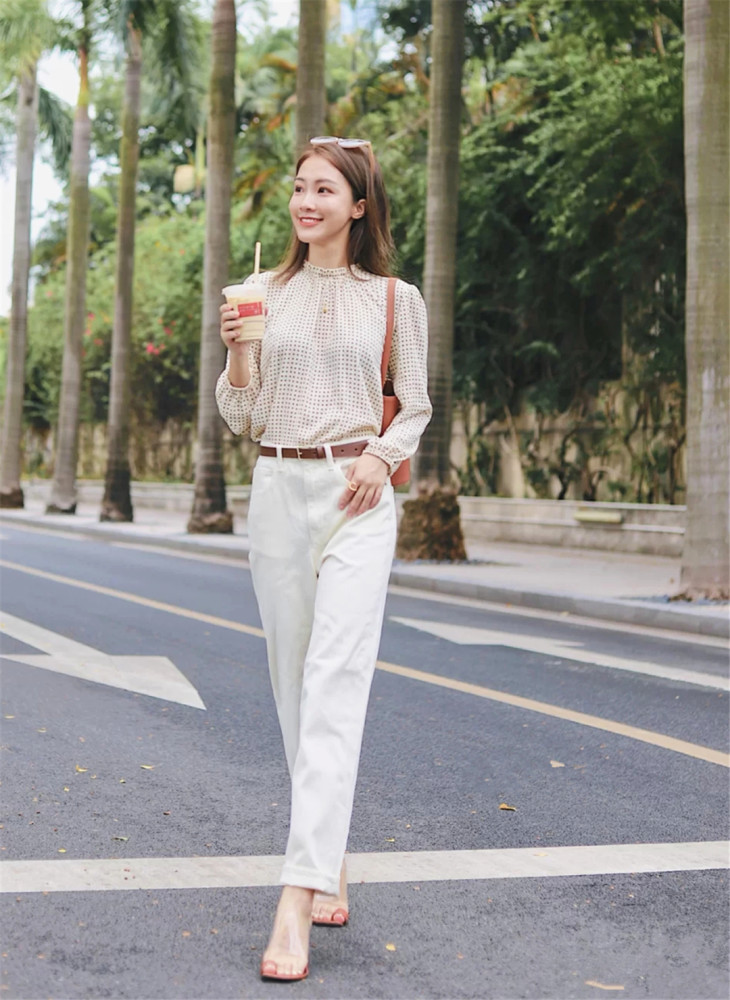 秋日“逃不过”奶油色系，一键复制优雅范儿，搞定你的出行穿搭