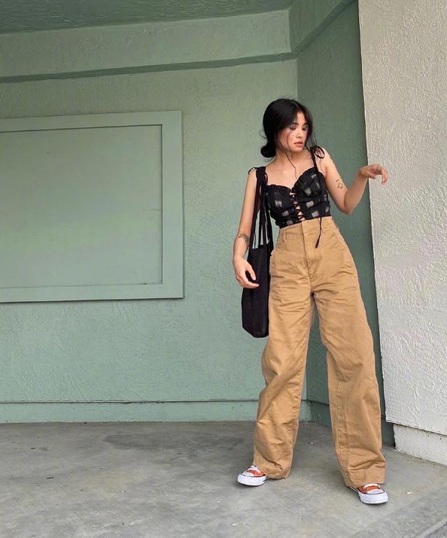 时尚博主PAMELUFT太会穿衣,快速解锁她的秋冬穿搭吧