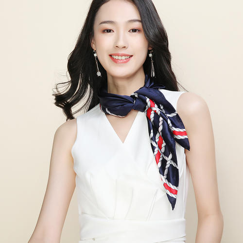 衣着可以简单,但配饰一定要精致!这4类配饰请立马入手