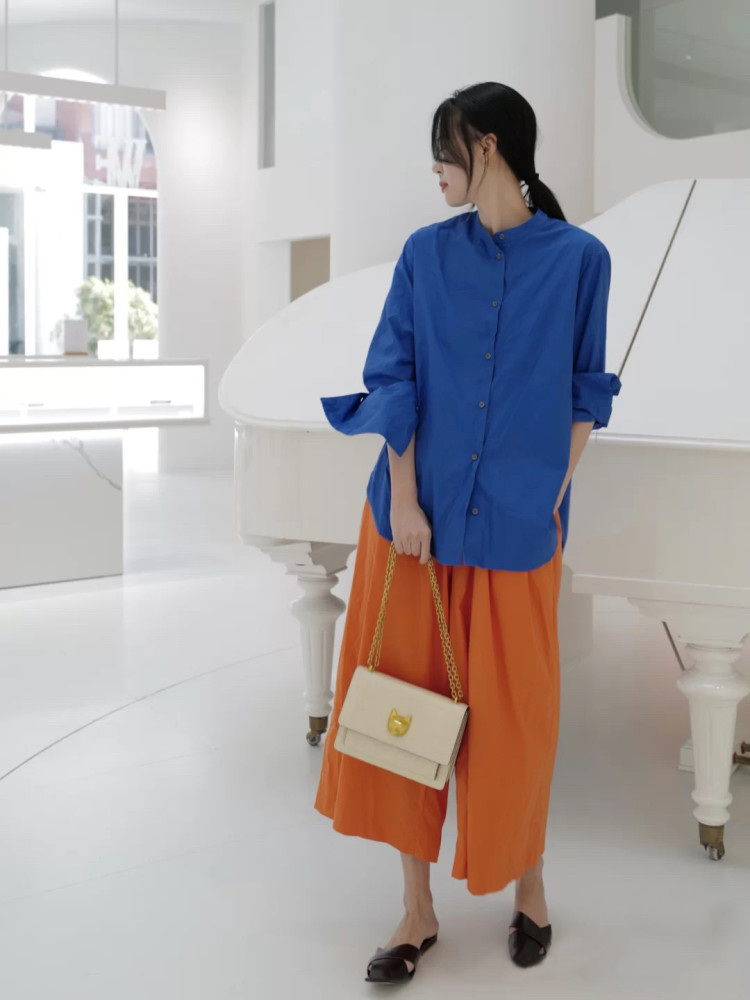 秋季日常出街LOOK尽显摩登前卫范儿，带你轻松演绎女性魅力