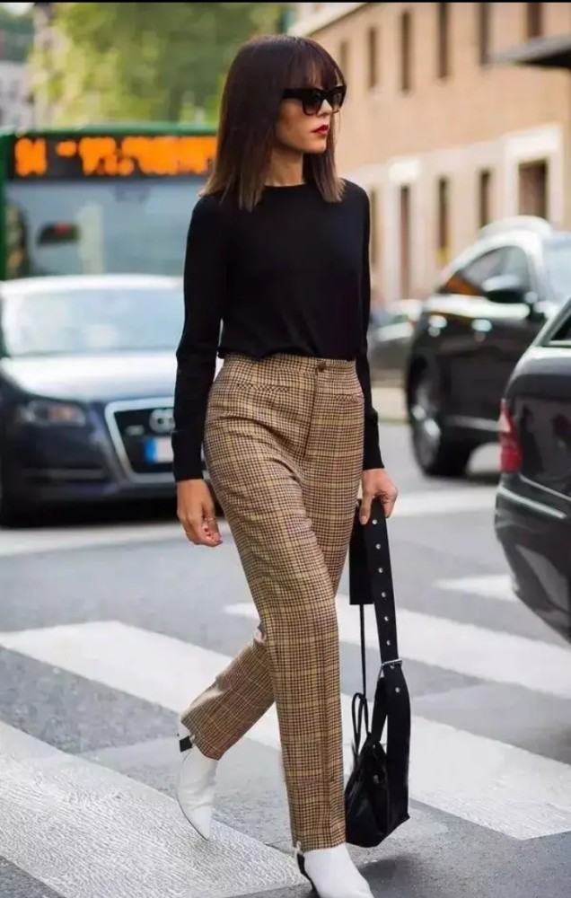 慵懒范必备的格子裤被你当成睡裤？这份“搭配逻辑”你得理清