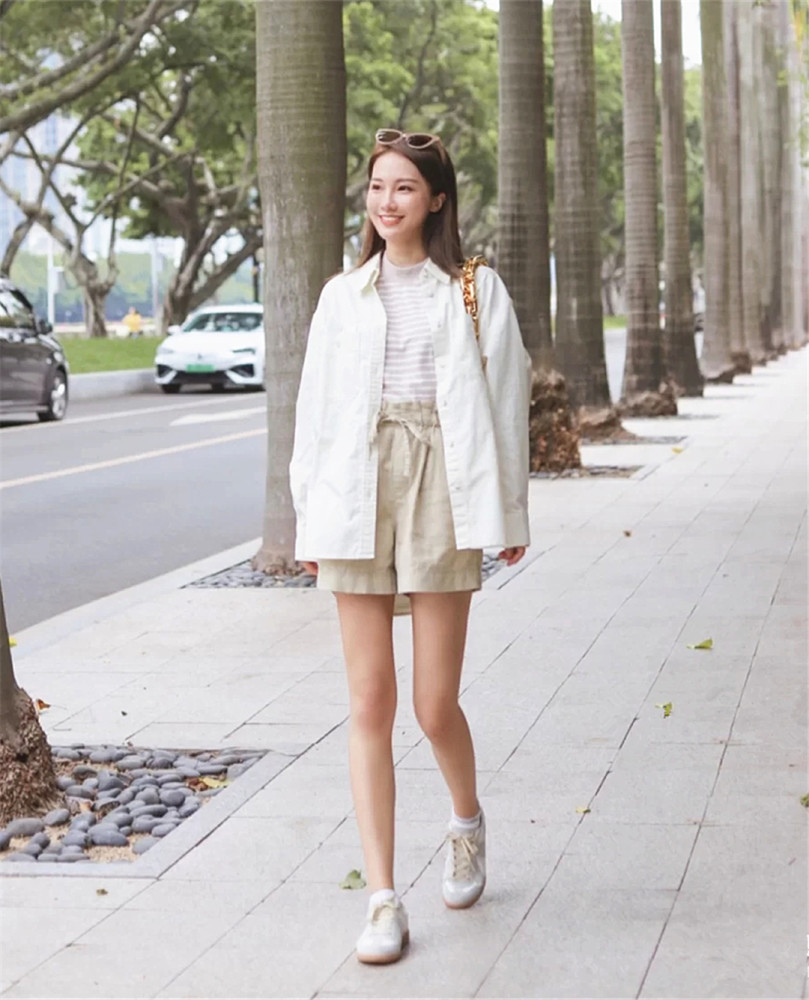 秋日“逃不过”奶油色系，一键复制优雅范儿，搞定你的出行穿搭