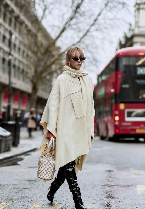 秋冬穿搭用这个色系，显白不挑人，教你做时尚潮人