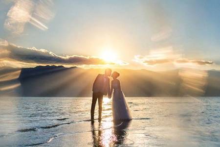 聊天时男生总是不理睬怎么办 这3个恋爱技巧让你快速脱单