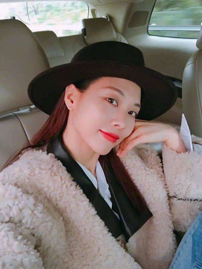 摇粒绒弹性好手感柔软御寒的一把好手