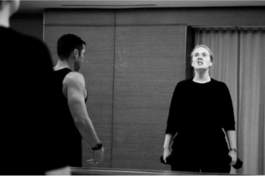 叶氏药业|阿黛尔减掉88斤！遭网友吐槽，她却说……