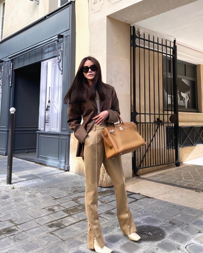 复古俏皮又休闲,职场气息的西装