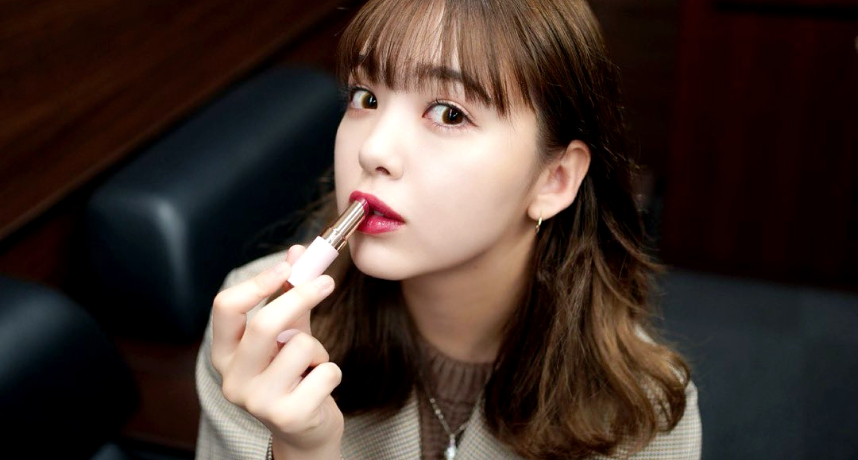 藤田妮可合体三上悠亚 21岁形象突变