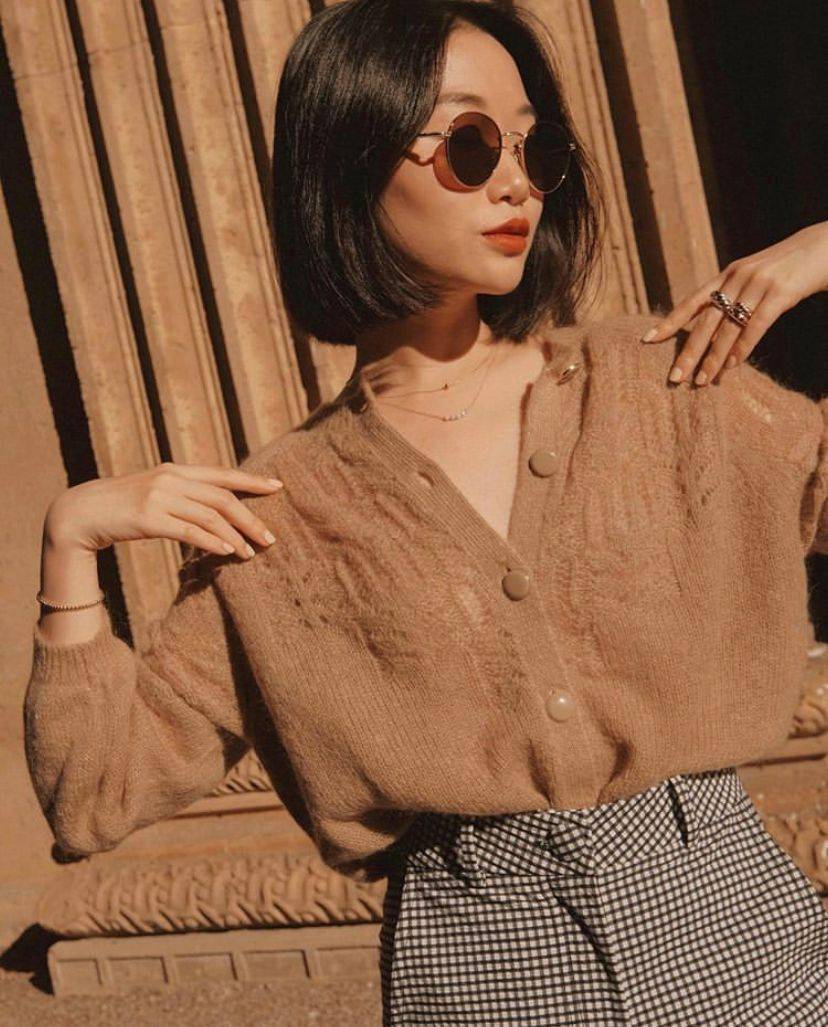 厚外套+高腰裤=冬季最火显高套路!