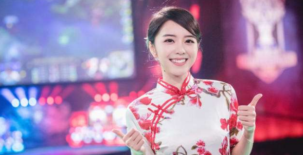 余霜新照美颜太过，连铁粉都忍不住吐槽，感觉越来越不真实了