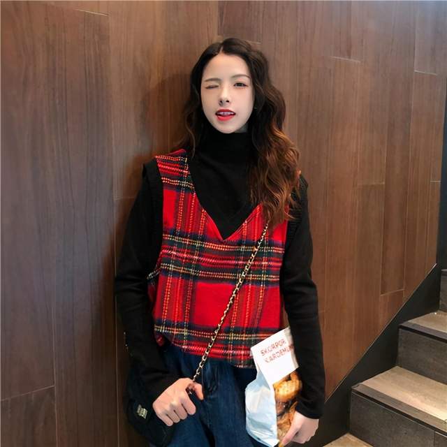 刘诗诗教你如何驾驭高领衫，穿出脱俗美如兰的时尚气质！