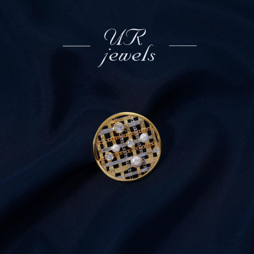 UR曜牌胸针荟萃｜上演浪漫复古风潮