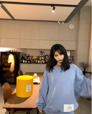 李菲儿与独立品牌LosBaker入驻得物App,正式跨界潮流圈
